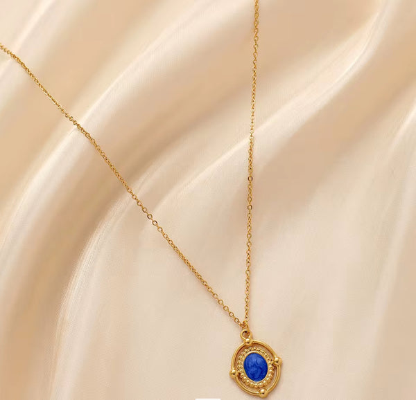 Médaillon bleu impérial